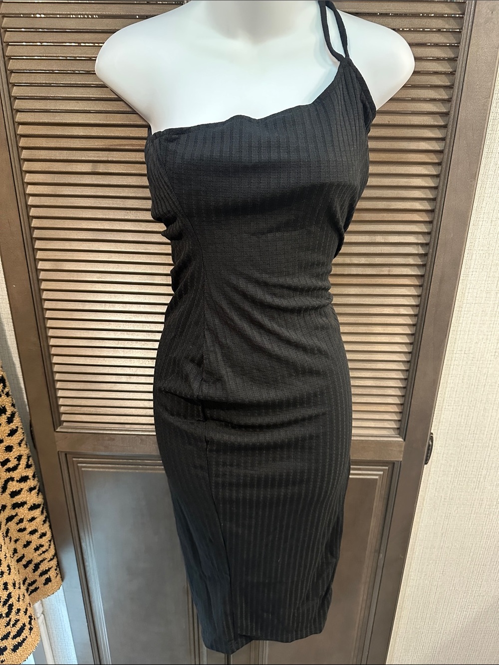 Hello Molly Black One-Shoulder Ribbed Midi Dress
